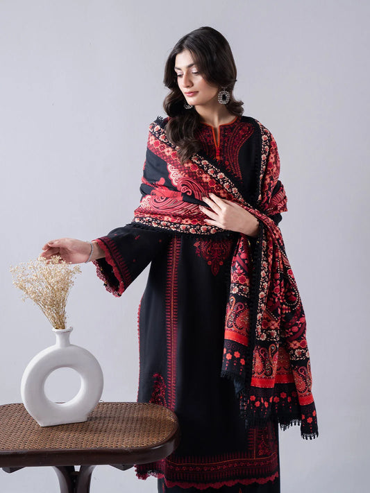 3-Piece Embroidered Lawn Outifit in Black Color with Slub Munaar Dupatta