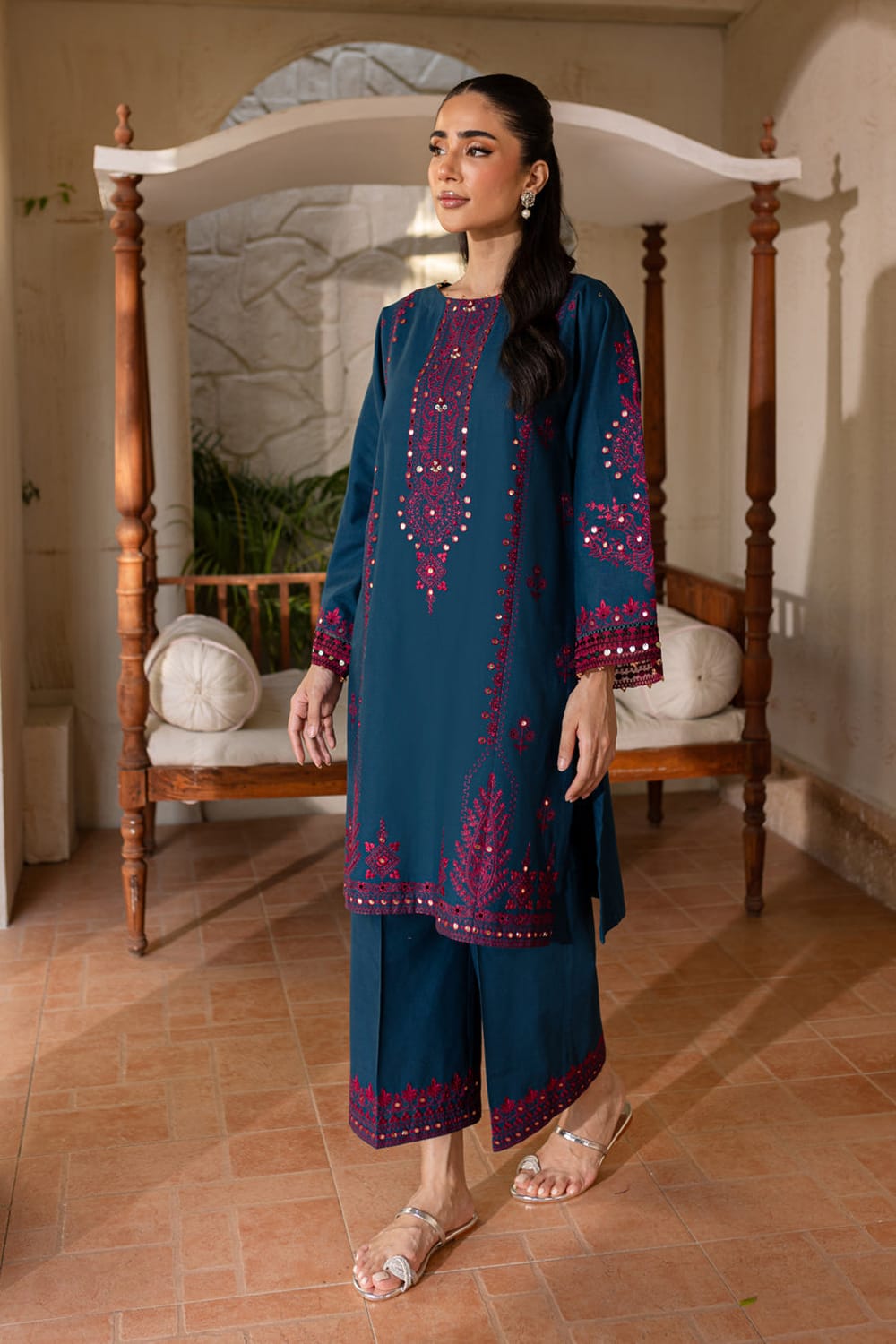 2 Piece Unstiched Embroidery Dhanak