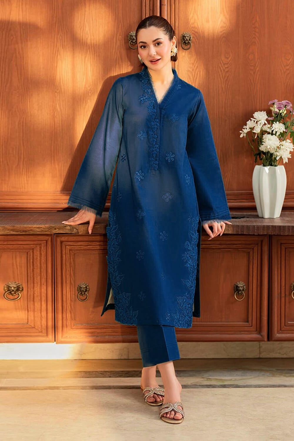 2 Piece Unstiched Embroidery Dhanak