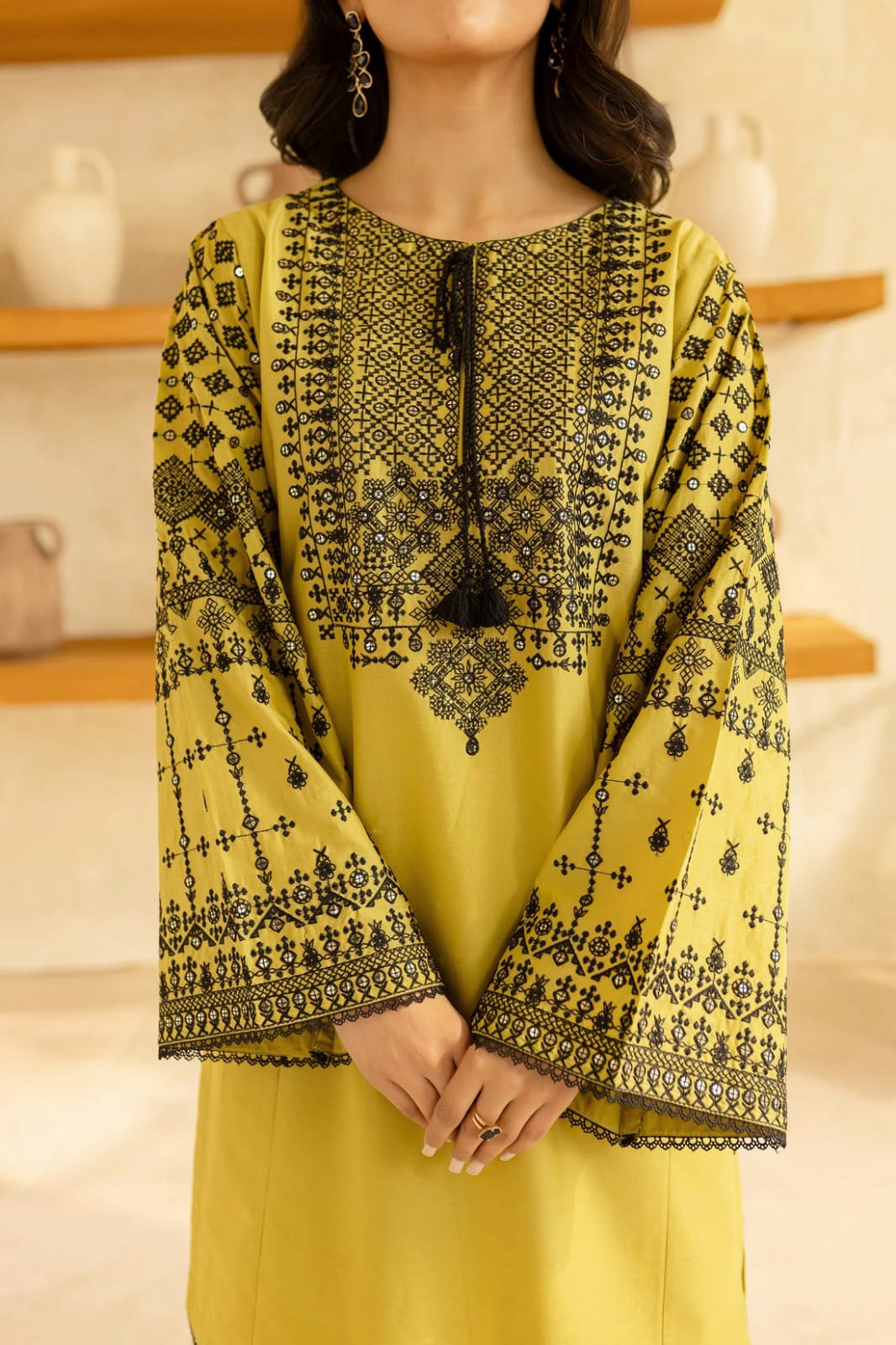 2 Piece Unstiched Embroidery Dhanak