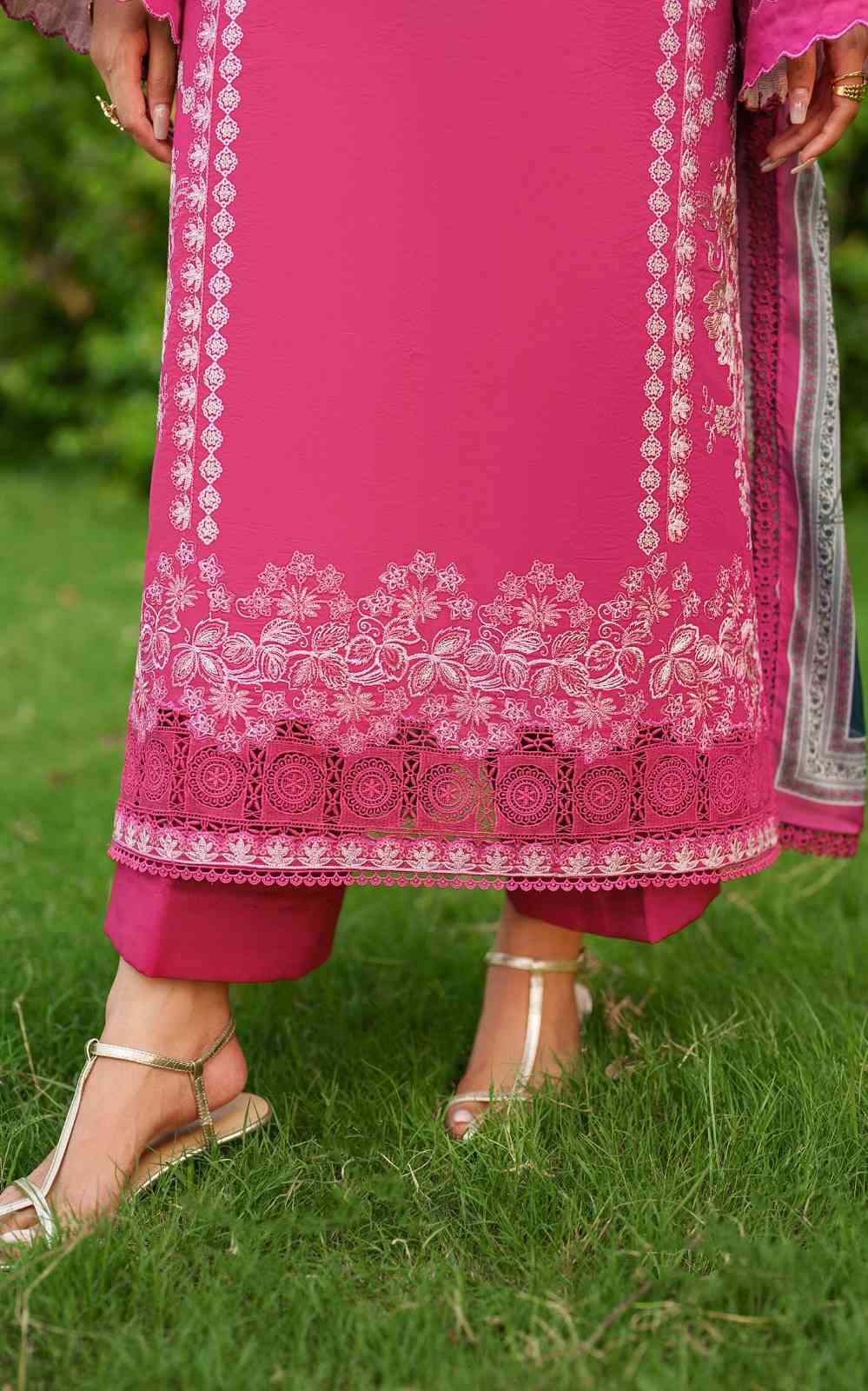 3 Piece Unstiched Embroidery Dhanak