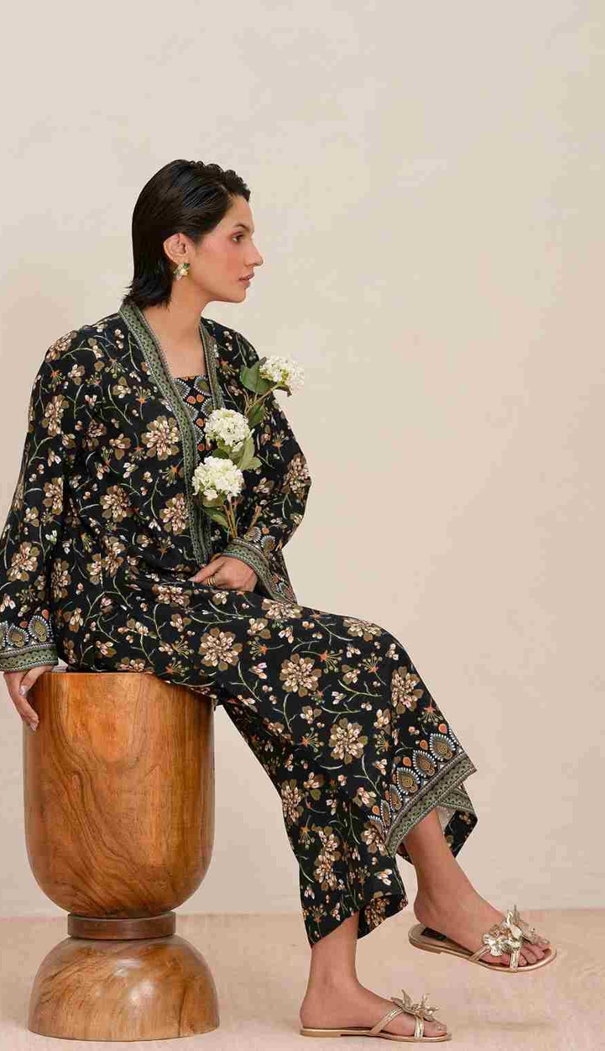 3 Piece Unstiched Embroidery Dhanak