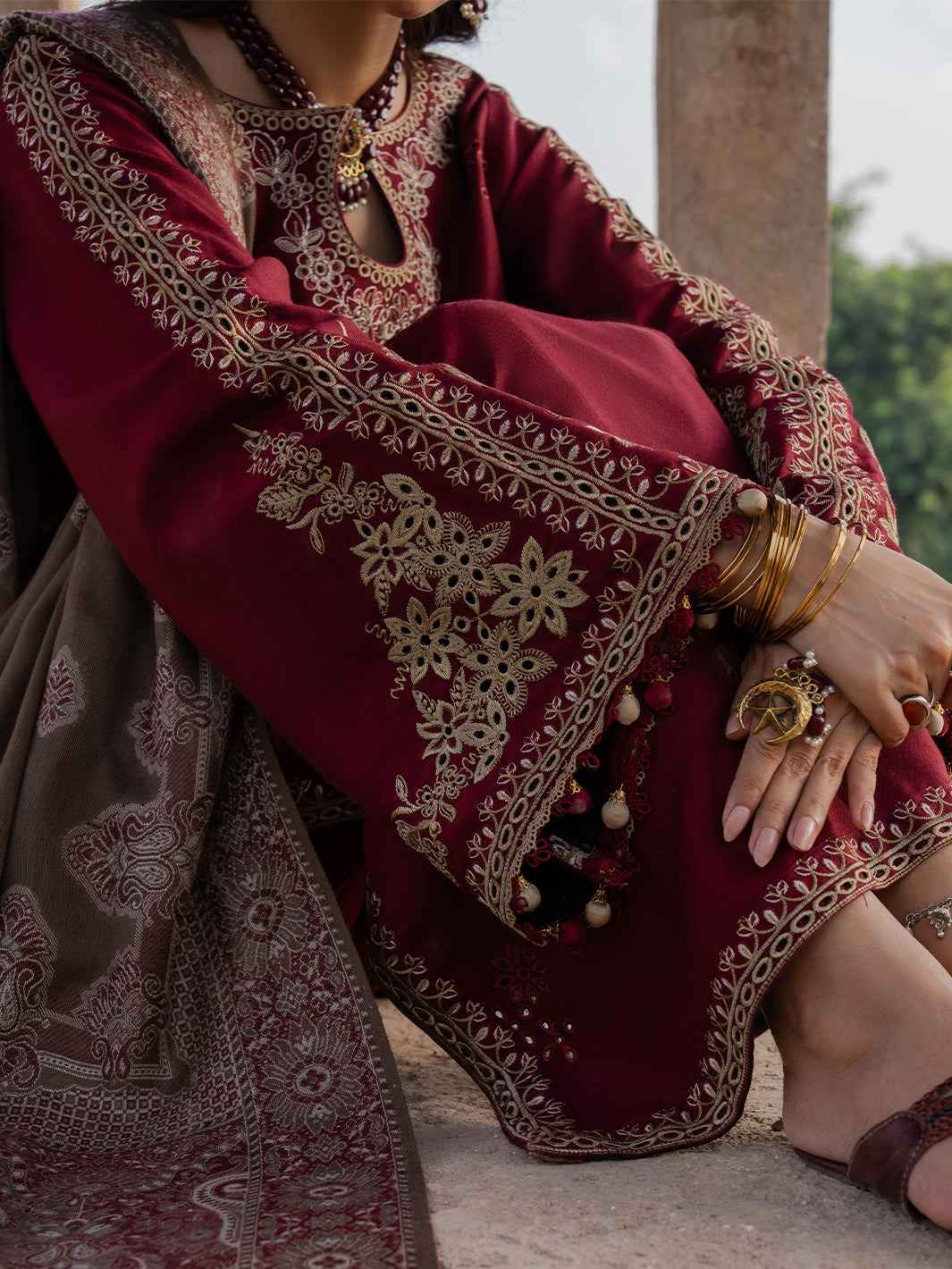 3 Piece Unstiched Embroidery Dhanak