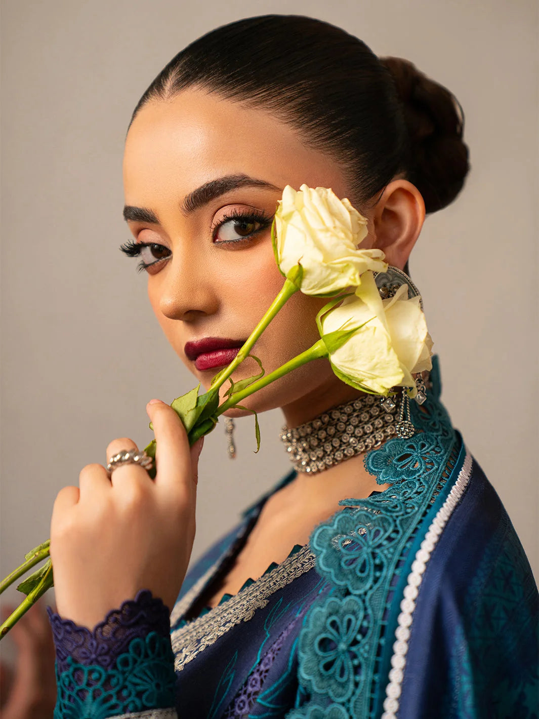 3-Piece Embroidered Lawn Dress Design for Summers with Slub Munaar Dupatta