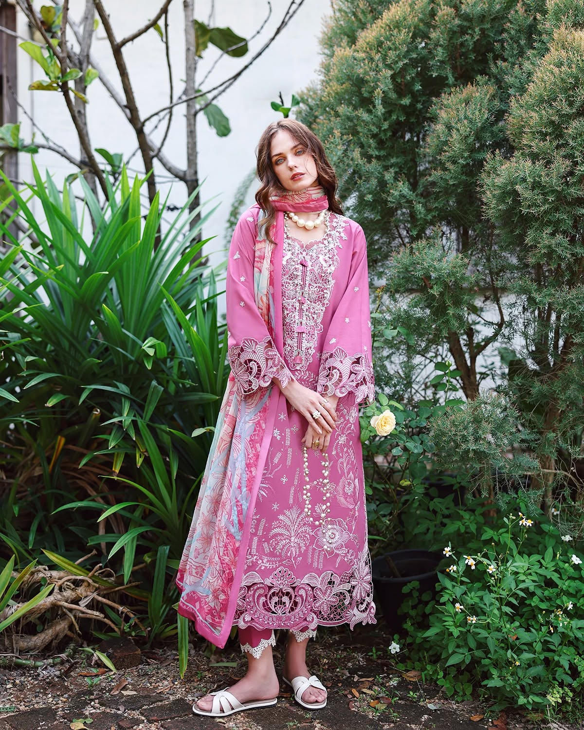 251 Tea Pink