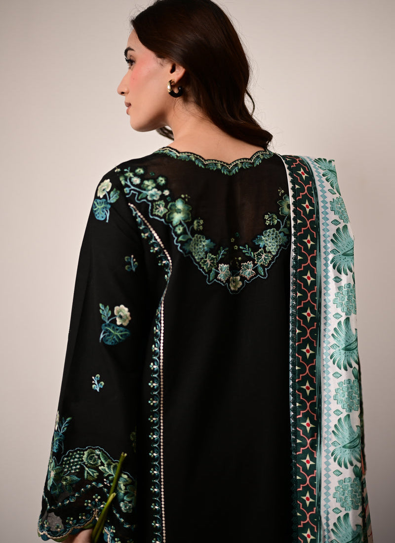Siyah Naaz