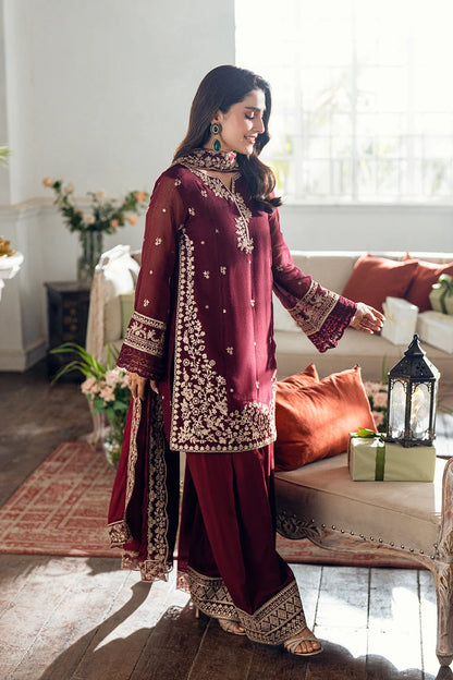 3-Piece Embroidered Lawn Dress Design with Printed Chiffon Dupatta