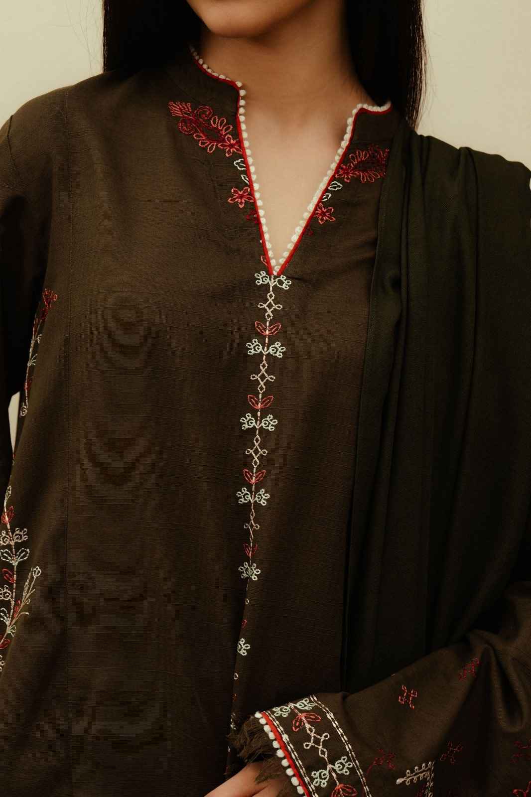 3 Piece Unstiched Embroidery Dhanak