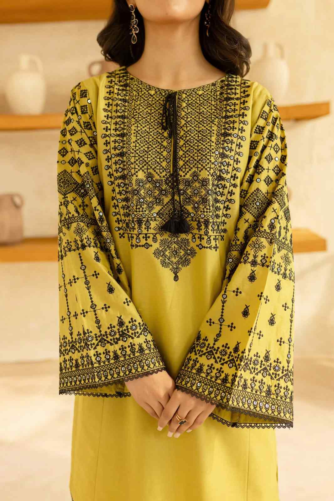2 Piece Unstiched Embroidery Dhanak