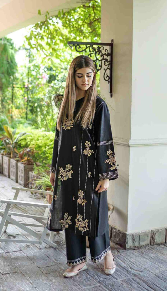 3 Piece Unstiched Embroidery Dhanak