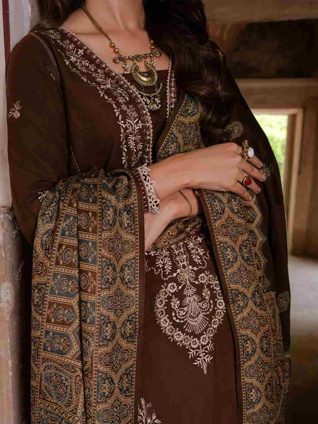 3 Piece Unstiched Embroidery Dhanak